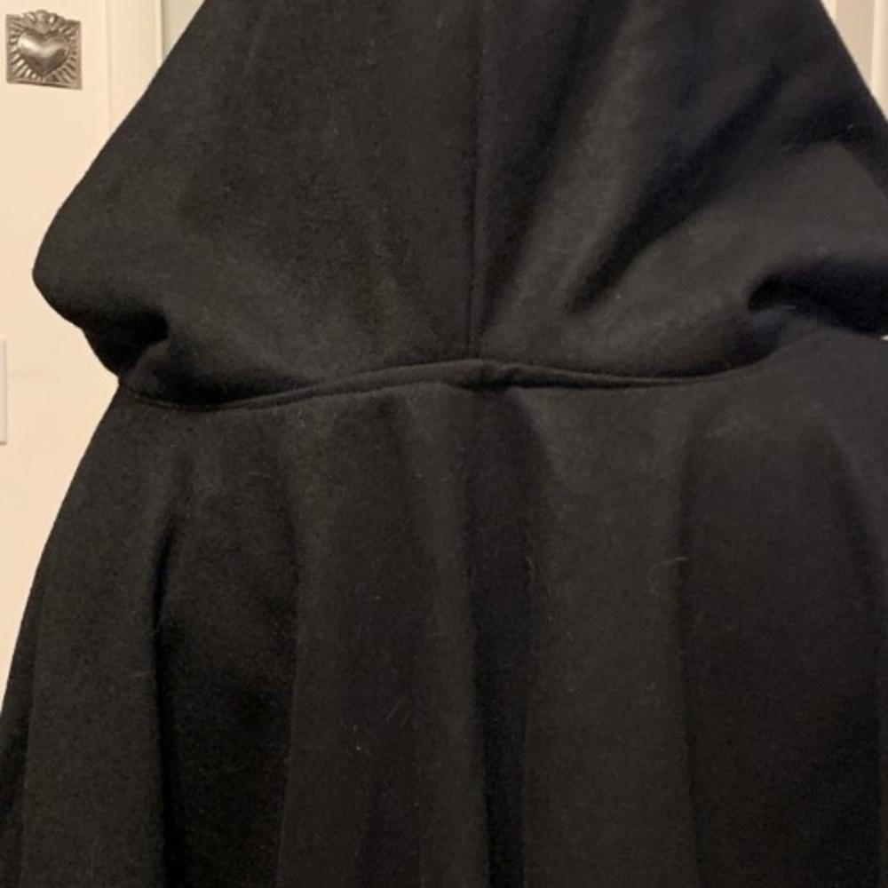 Ovate Raw Hem Wool Cloak - Picture 2 of 5